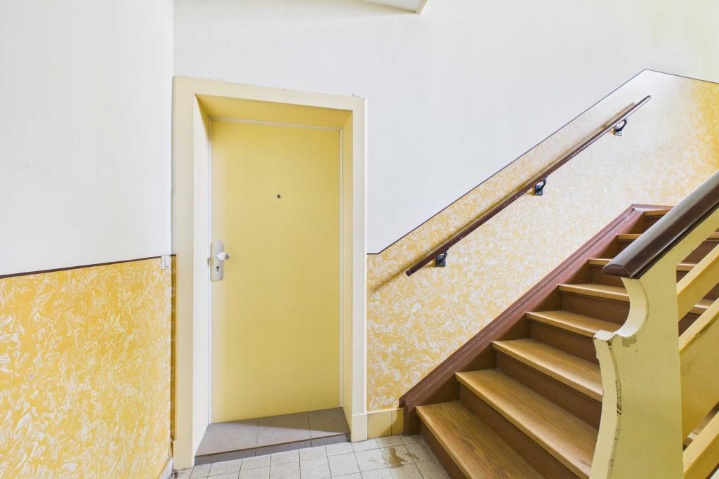 Wohnungseingangst&uuml;r.jpg