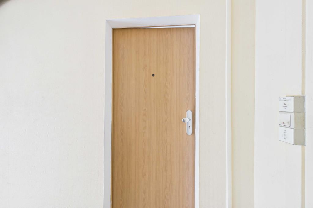 wohnungseingangstuer BGL &ndash; Wohnungsangebot