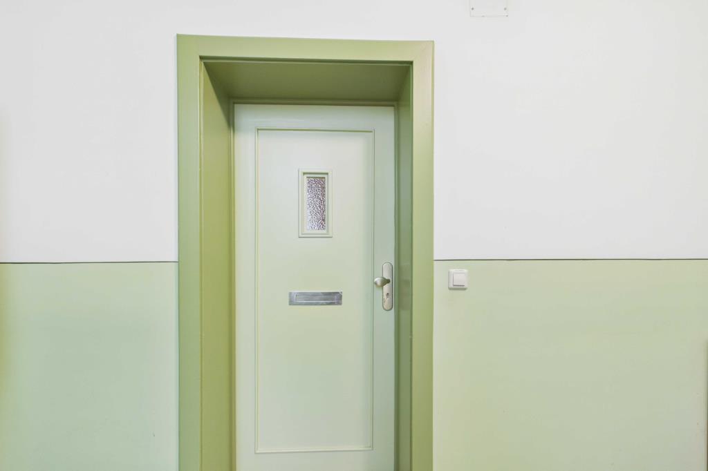 wohnungseingangstuer BGL &ndash; Wohnungsangebot
