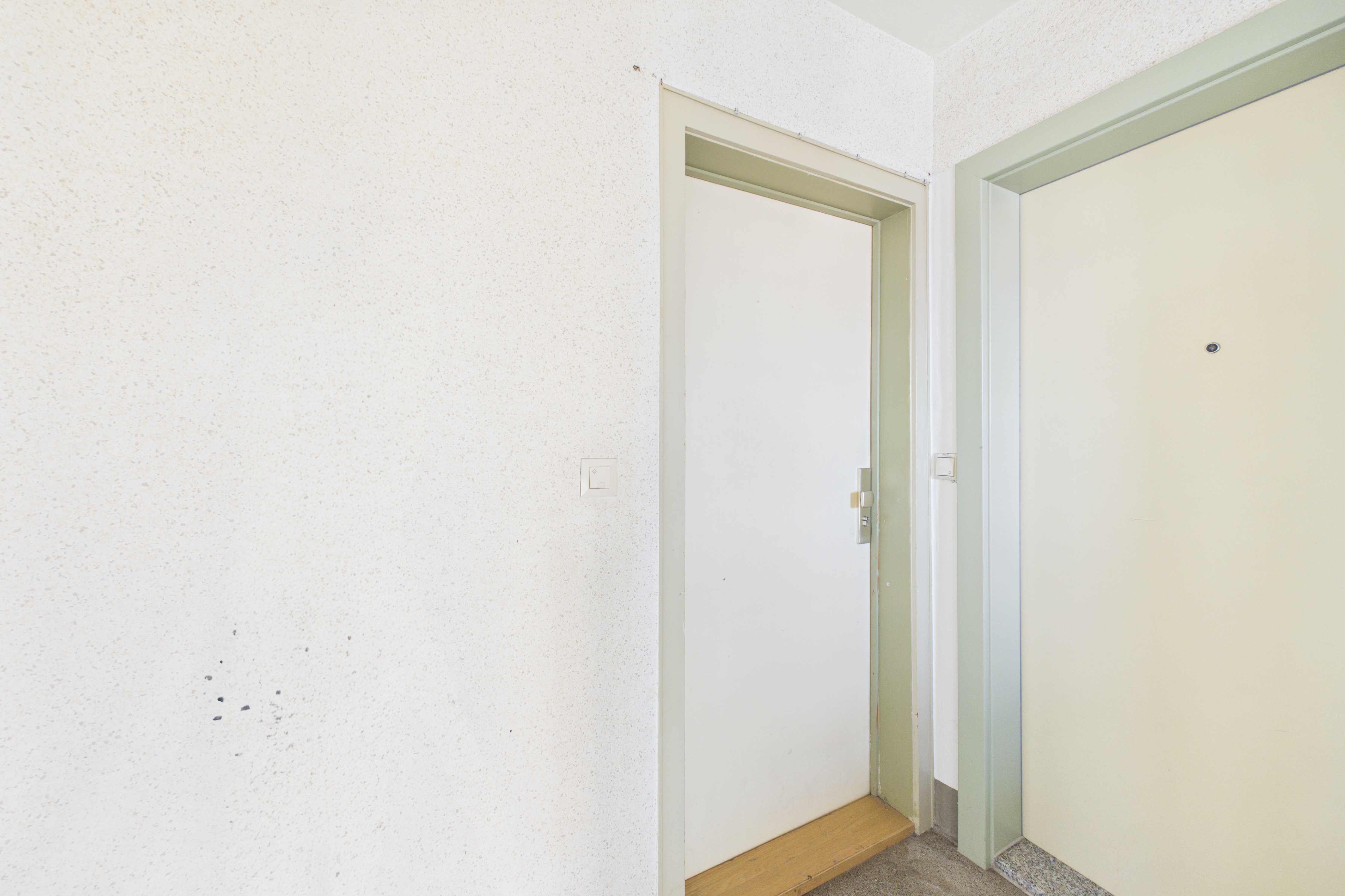 wohnungseingangstuer BGL &ndash; Wohnungsangebot