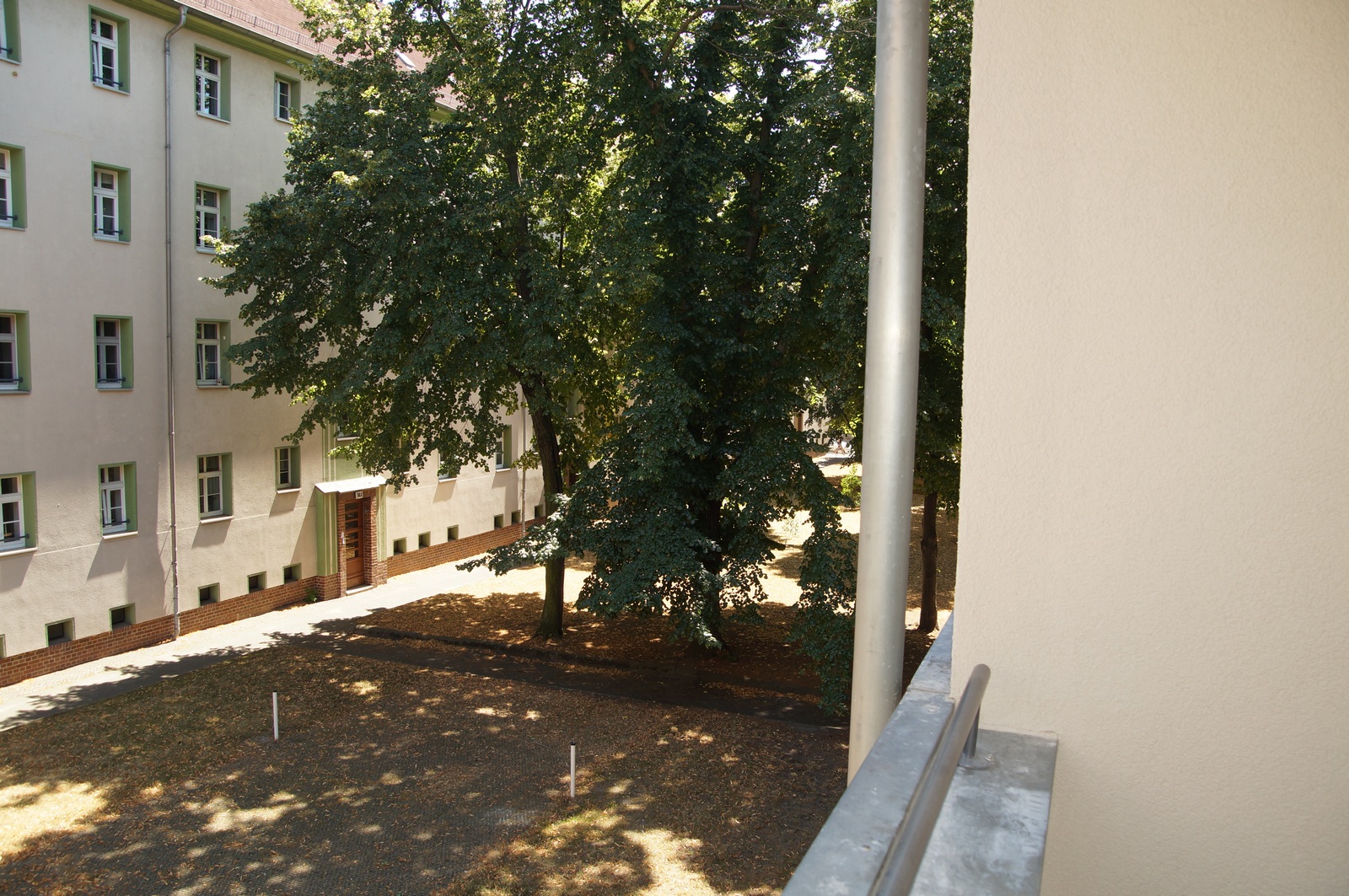 blick-vom-balkon BGL &ndash; Wohnungsangebot